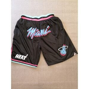 JUST DON Male M Black Mesh Basketball Shorts Style Blue Pink‎ Trim Athletic Wear
